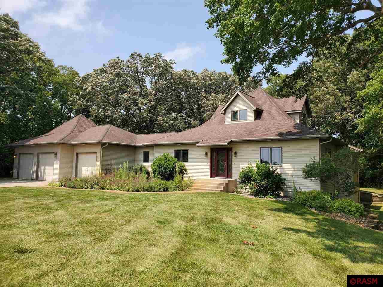 20256 Cty Rd 29 New Ulm MN 56073 7035848 image1