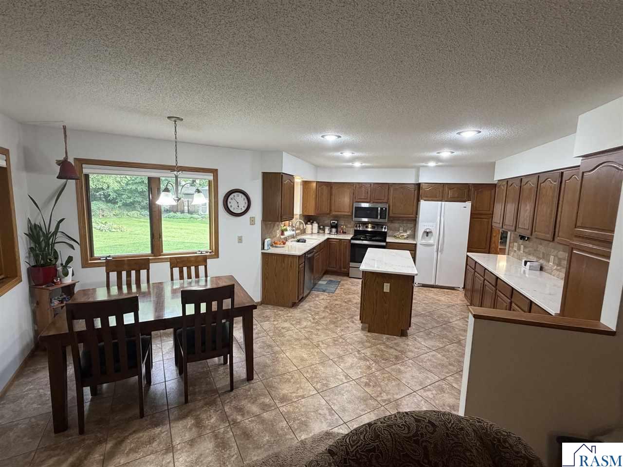 203 Country Club Drive Mankato MN 56001 267040481 image11