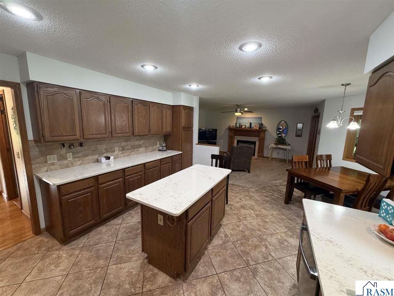 203 Country Club Drive Mankato MN 56001 267040481 image12
