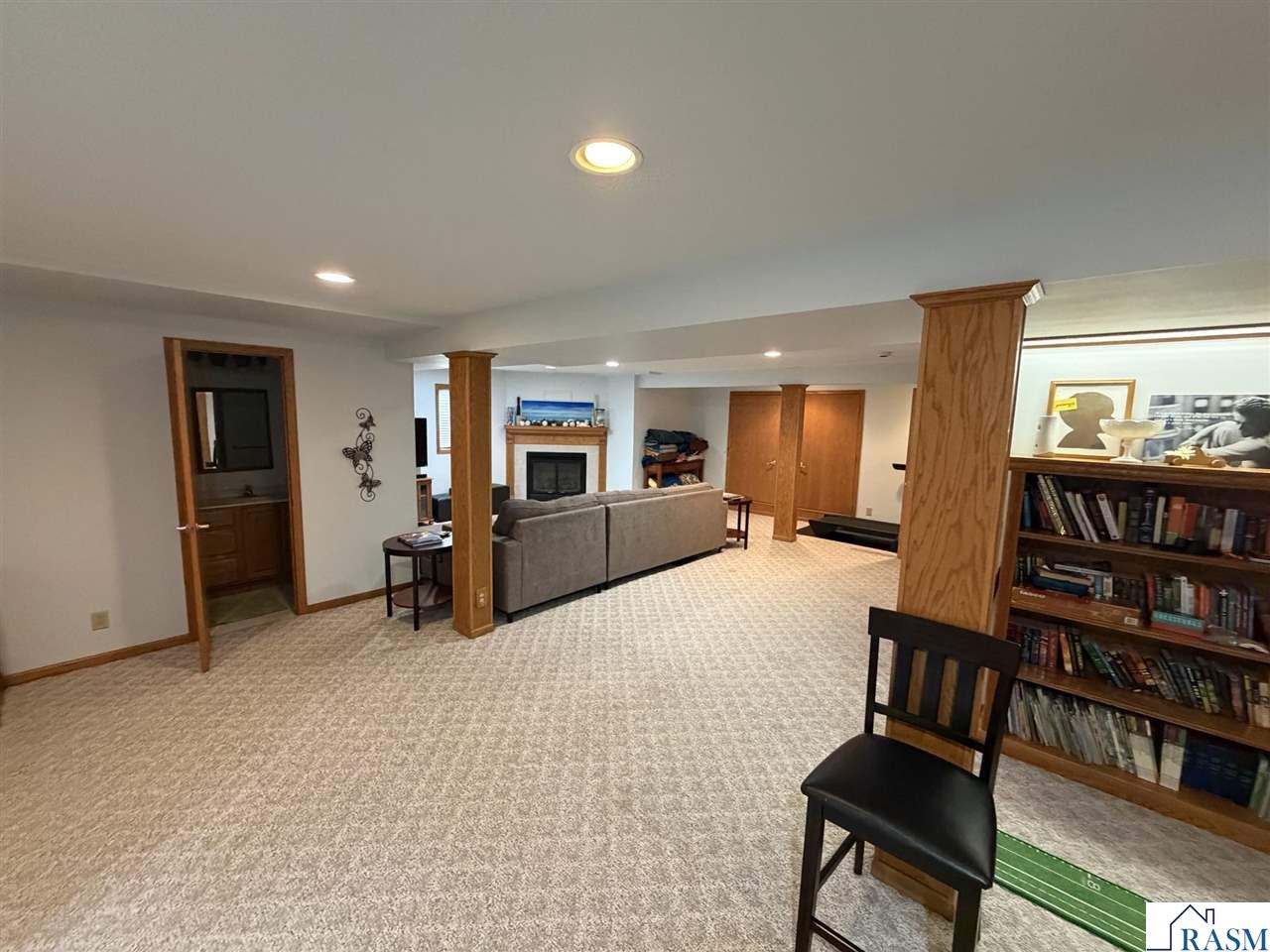 203 Country Club Drive Mankato MN 56001 267040481 image23