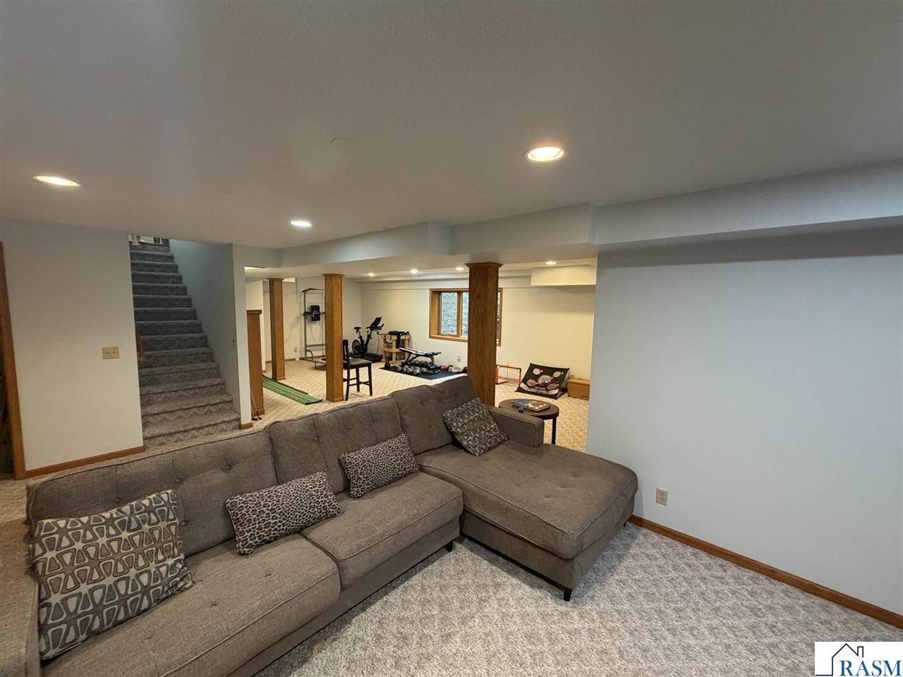 203 Country Club Drive Mankato MN 56001 267040481 image24