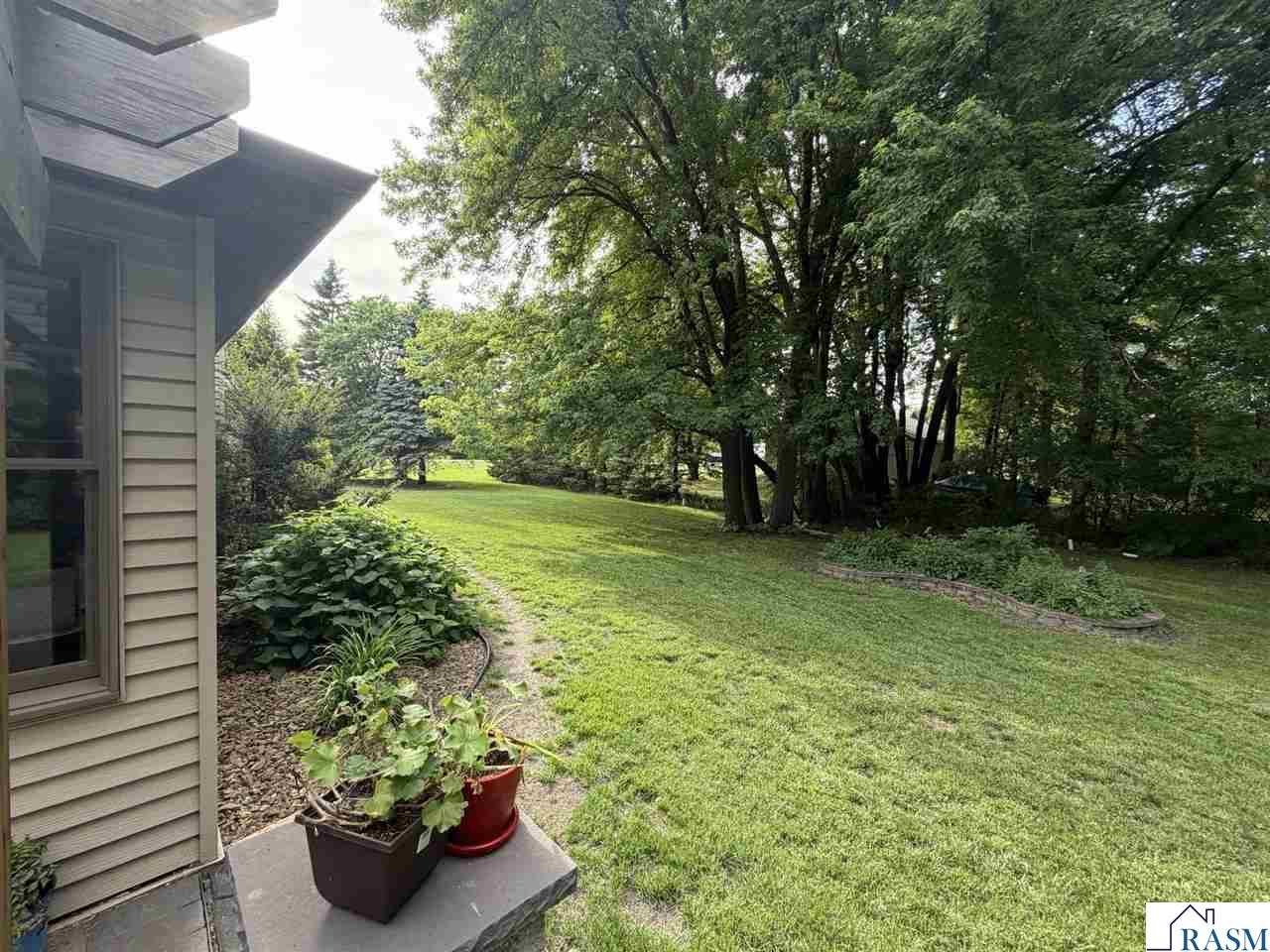 203 Country Club Drive Mankato MN 56001 267040481 image33