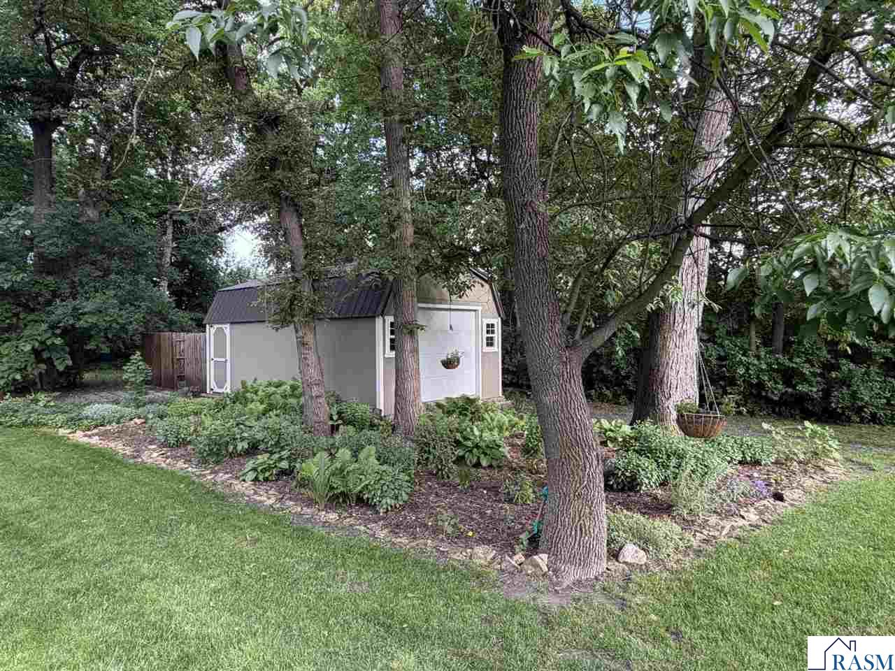 203 Country Club Drive Mankato MN 56001 267040481 image37