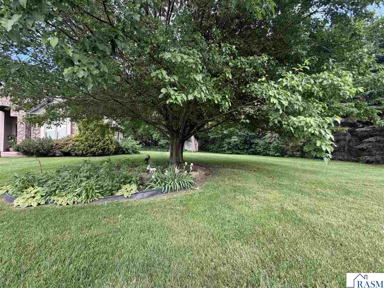 203 Country Club Drive Mankato MN 56001 267040481 image40