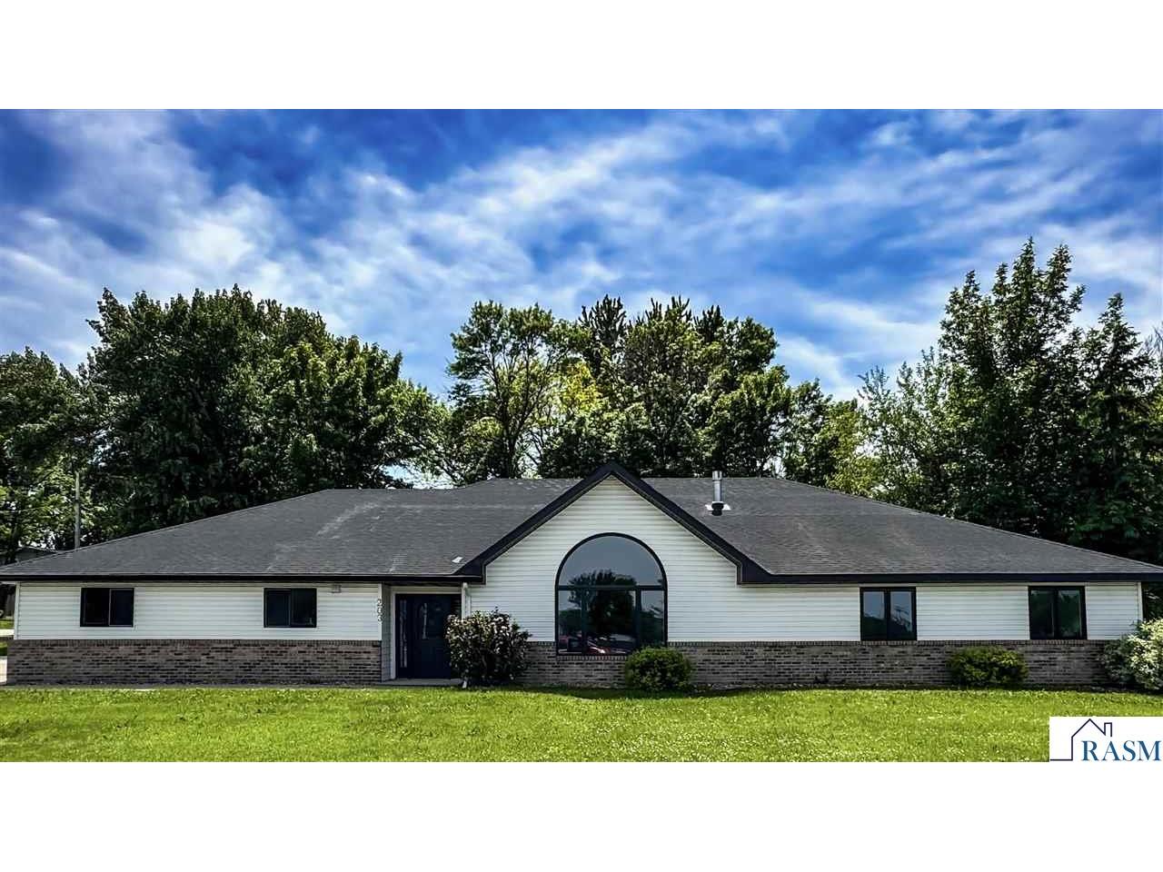 203 NW Frank Avenue Elysian MN 56028 267040491 image1