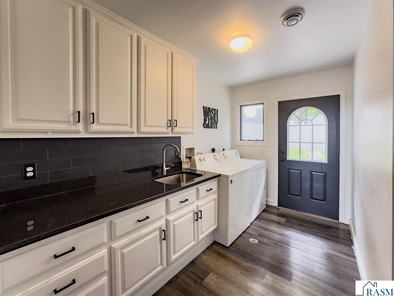 203 NW Frank Avenue Elysian MN 56028 267040491 image21