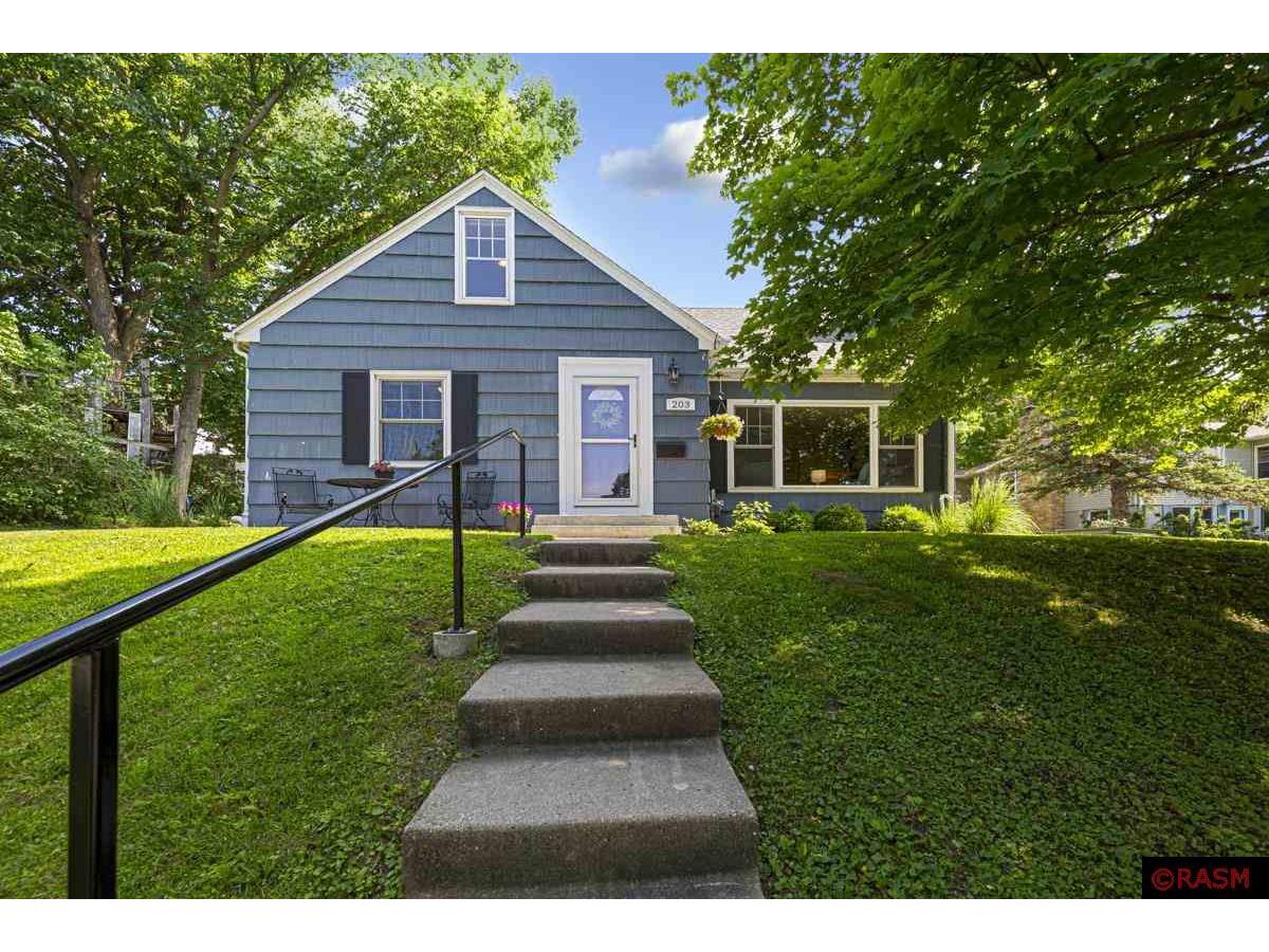 203 Ridgewood Street Mankato MN 56001 7037873 image1