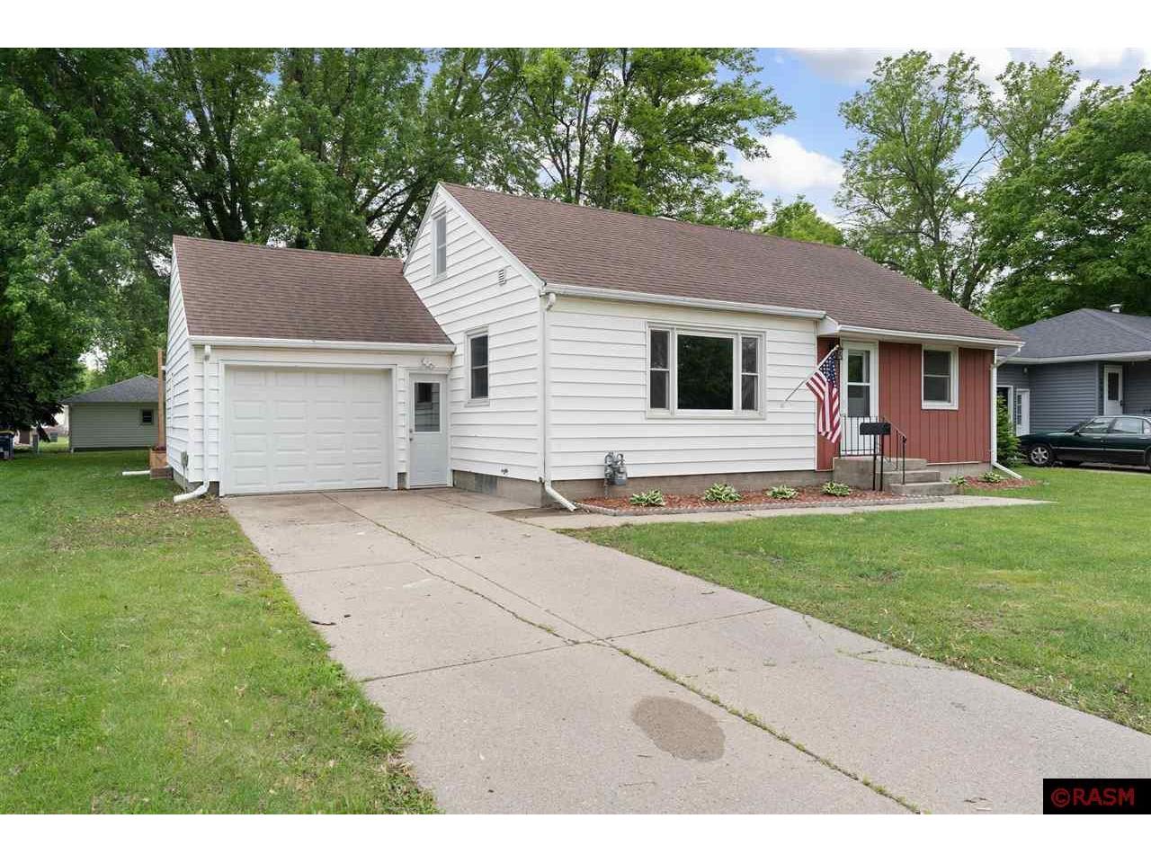 204 10th Ave NE Waseca MN 56093 7037524 image1