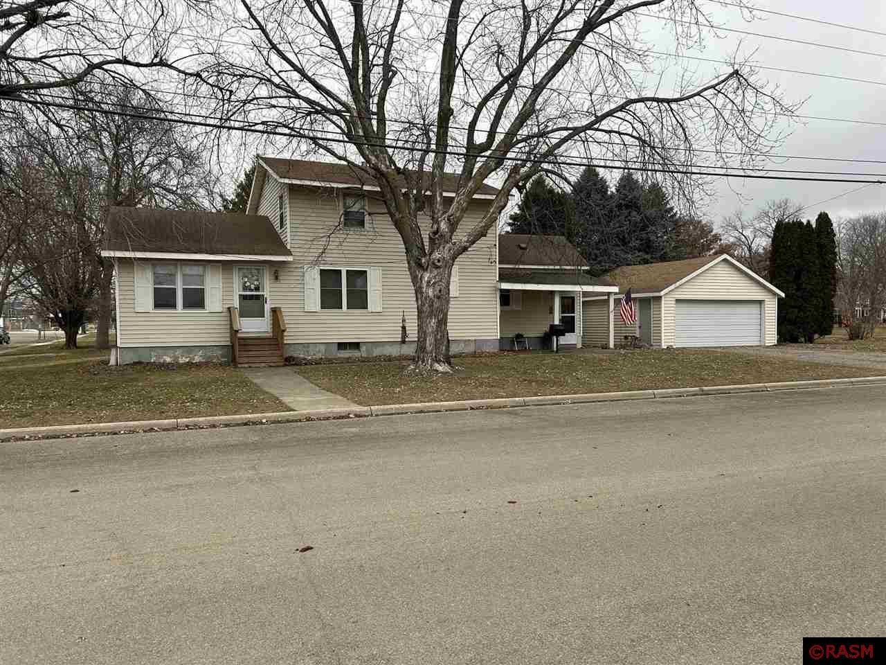 204 NE 5th Avenue Blooming Prairie MN 55917 7034272 image1