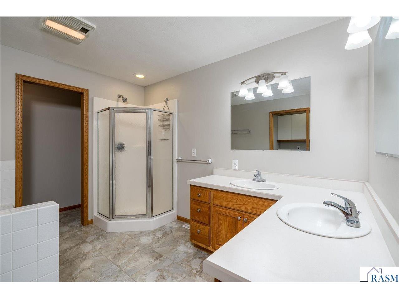204 Parkway Place Mankato MN 56001 267040870 image16