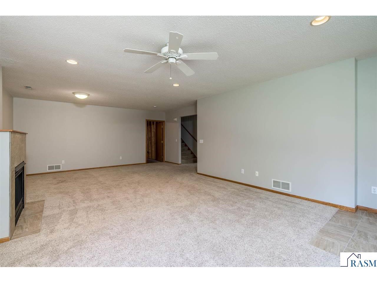204 Parkway Place Mankato MN 56001 267040870 image22
