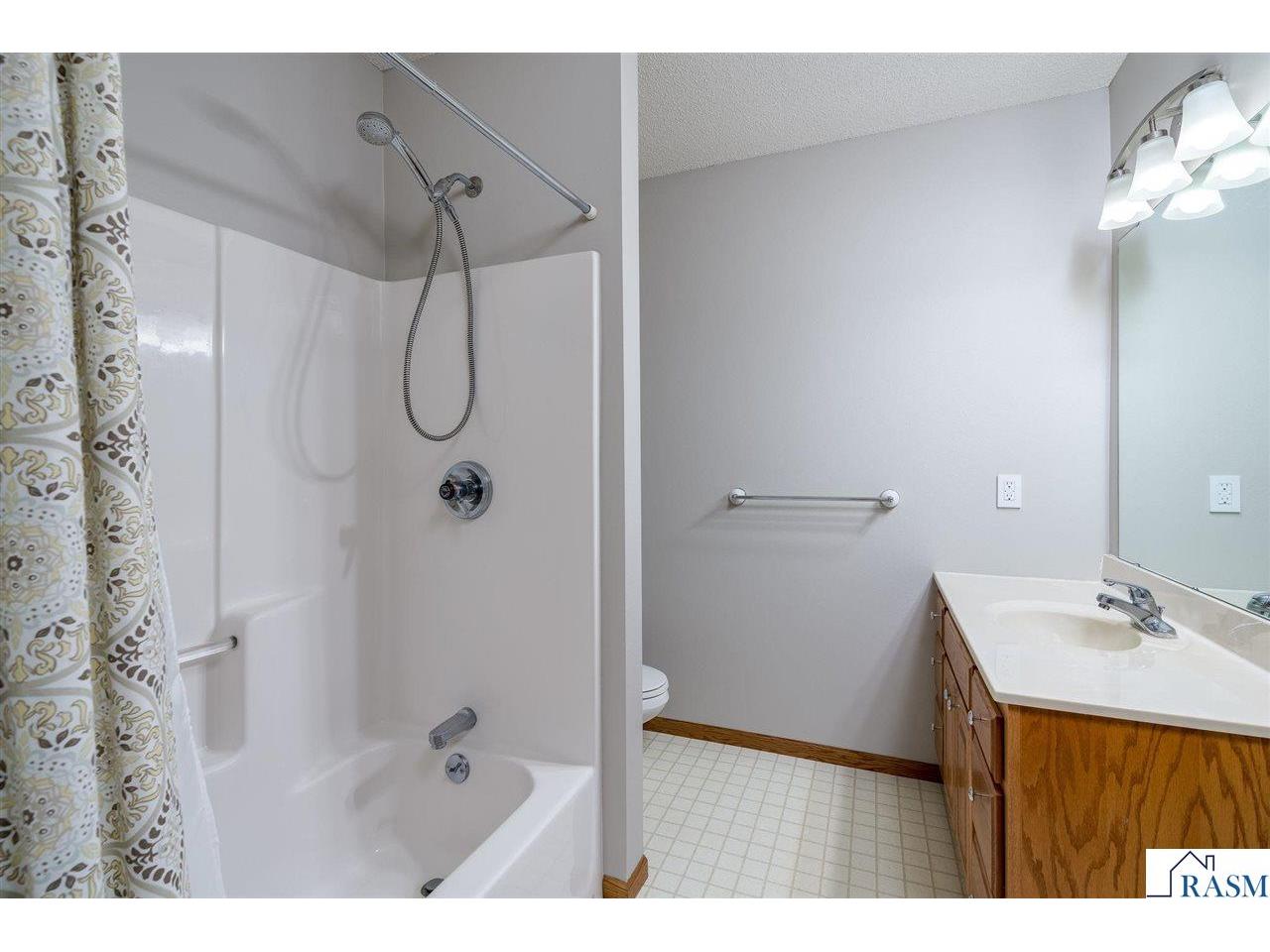 204 Parkway Place Mankato MN 56001 267040870 image25