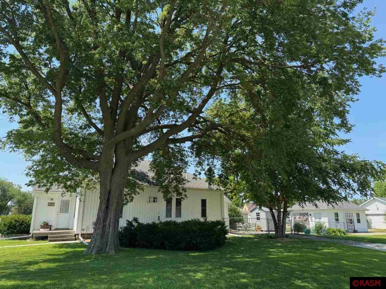 205 4th Street NW Winnebago MN 56098 7038196 image1