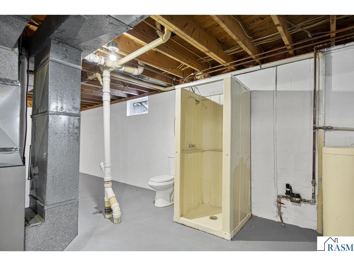 205 N Park Avenue Vernon Center MN 56090 7038548 image22