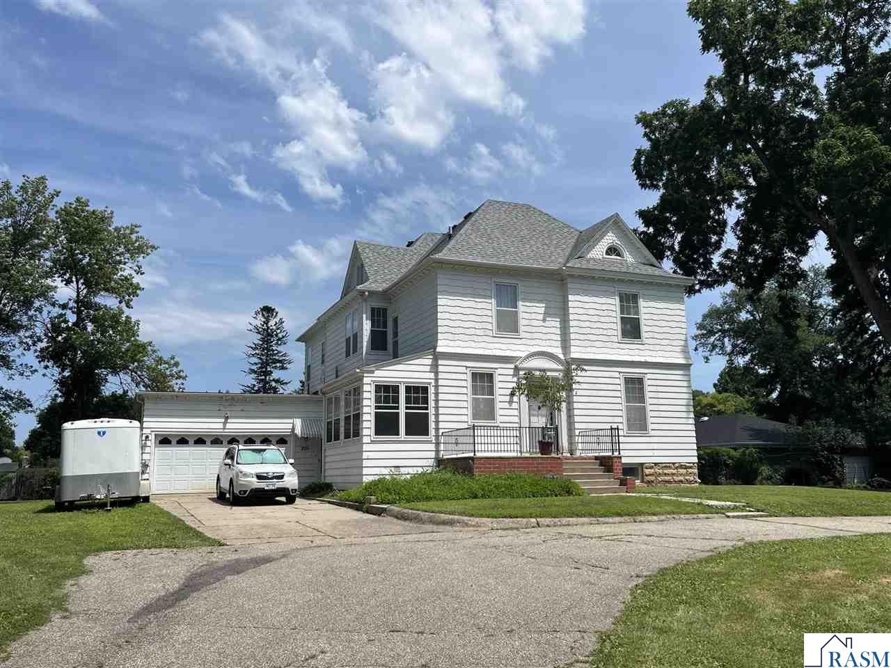 205 S 10th Street Saint James MN 56081 7038145 image1