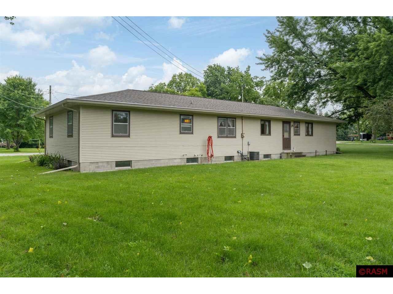 205 S Park Street Saint Clair MN 56080 7035472 image1