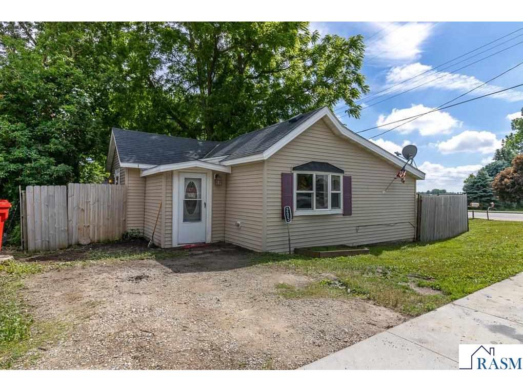 205 SW 1st Street Dodge Center MN 55927 267040535 image1