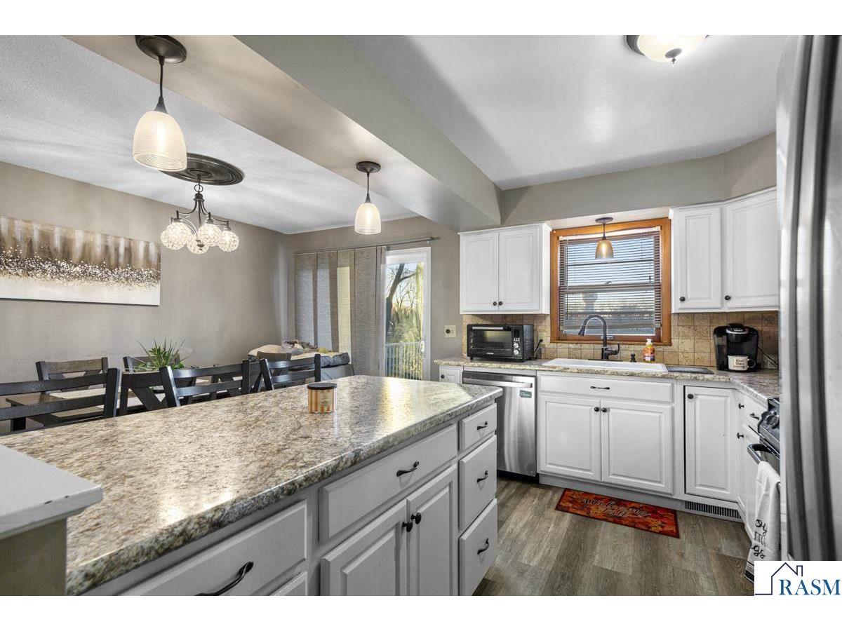 2059 Roe Crest Drive North Mankato MN 56003 7039129 image12