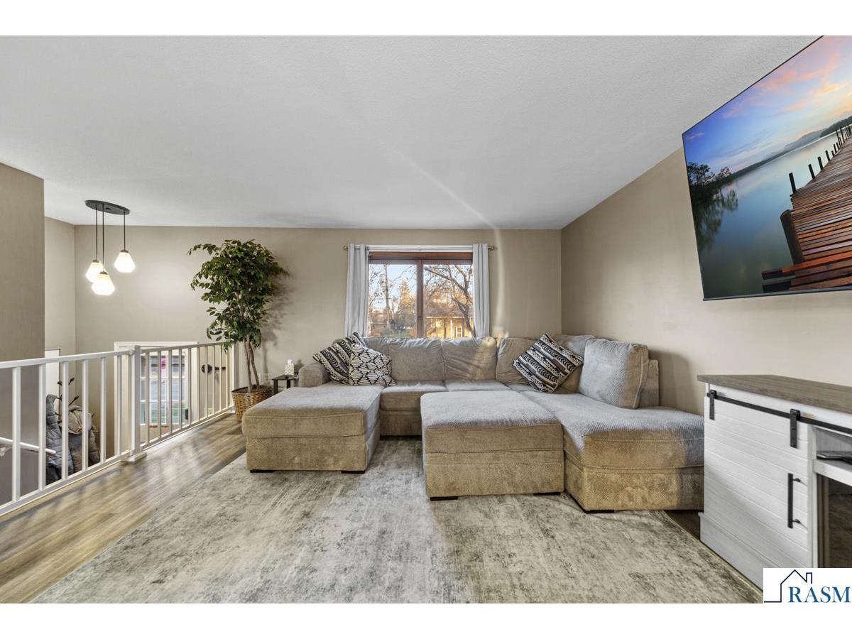 2059 Roe Crest Drive North Mankato MN 56003 7039129 image7