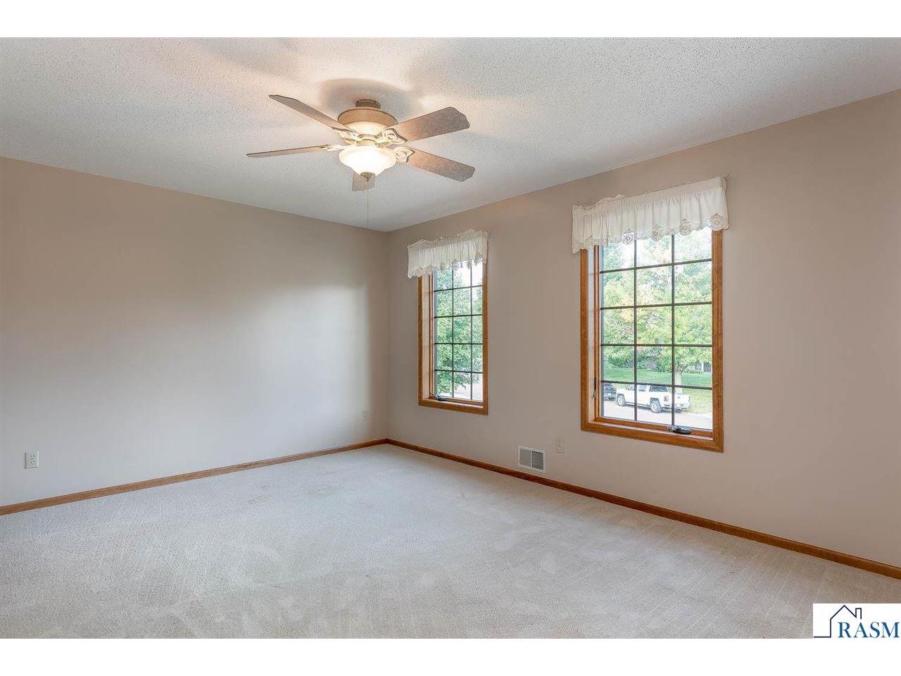 208 Chancery Lane Mankato MN 56001 7040128 image30