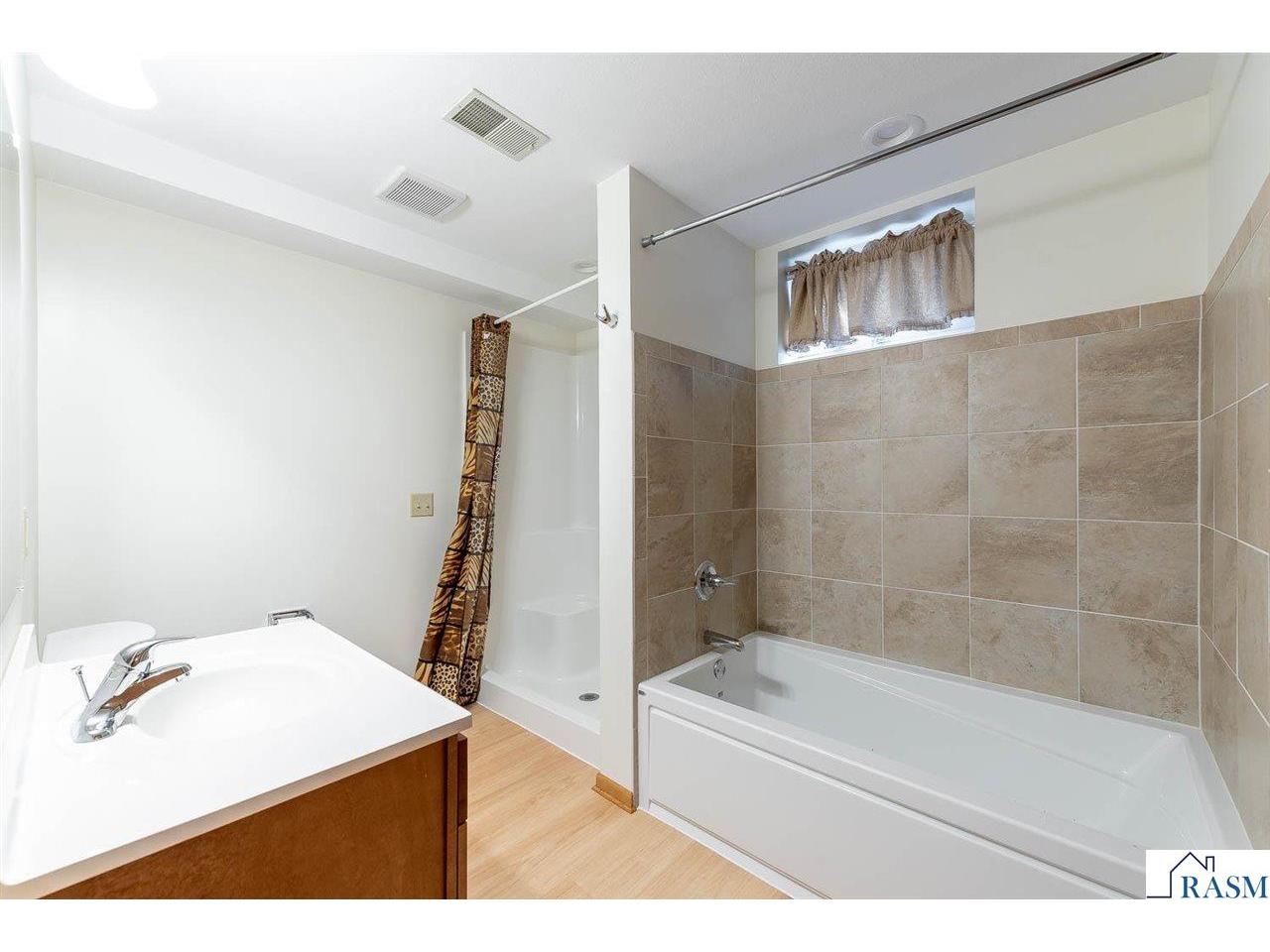 208 Chancery Lane Mankato MN 56001 7040128 image36