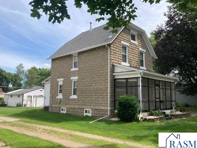 208 Linden Street SW Sleepy Eye MN 56085 267040865 image2