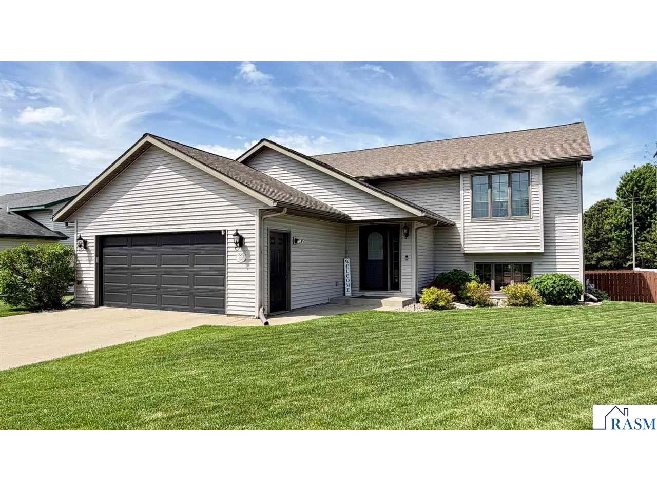 208 Maverick Dr Mankato MN 56001 267040492 image1