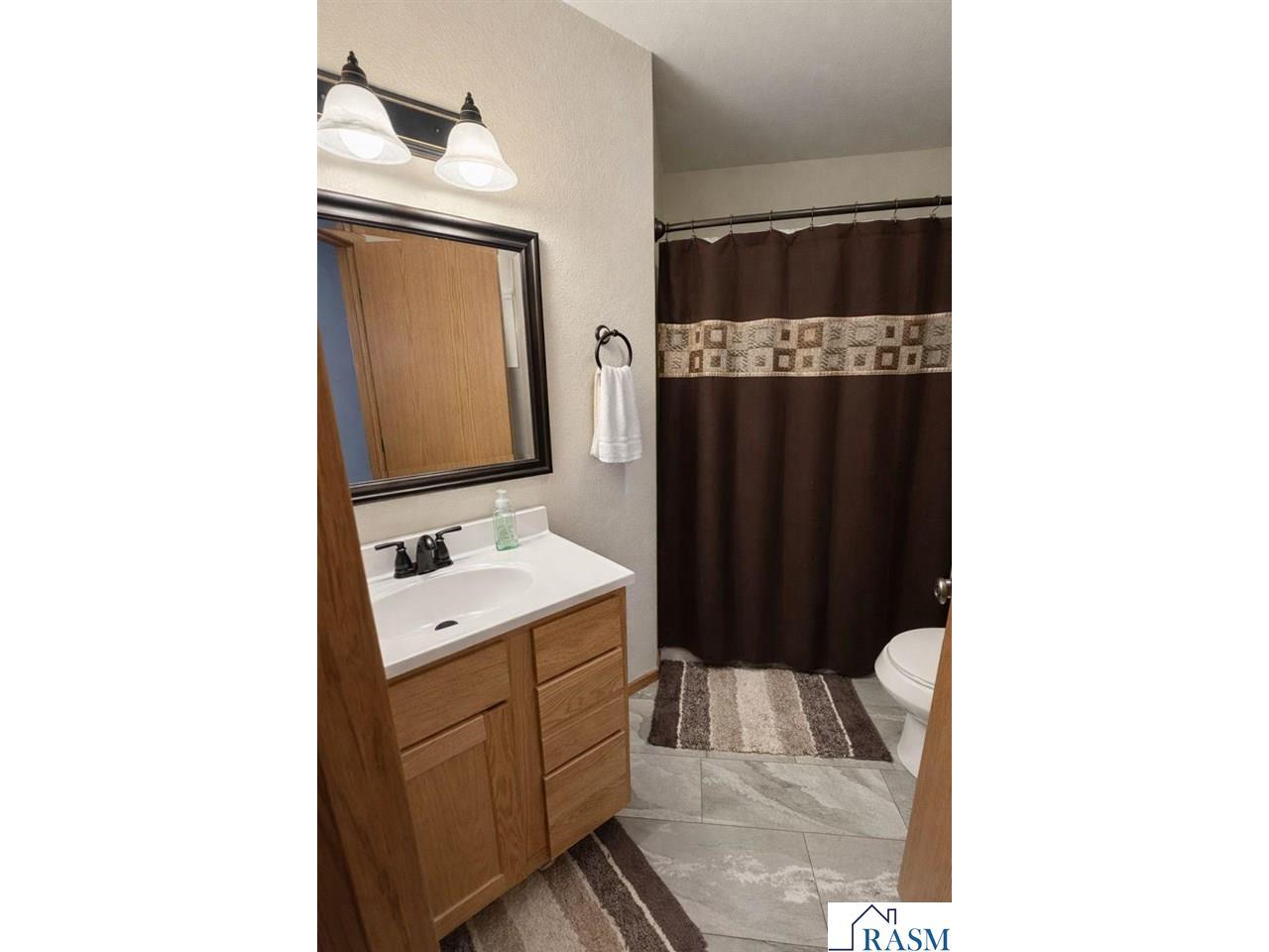 208 Maverick Dr Mankato MN 56001 267040492 image20