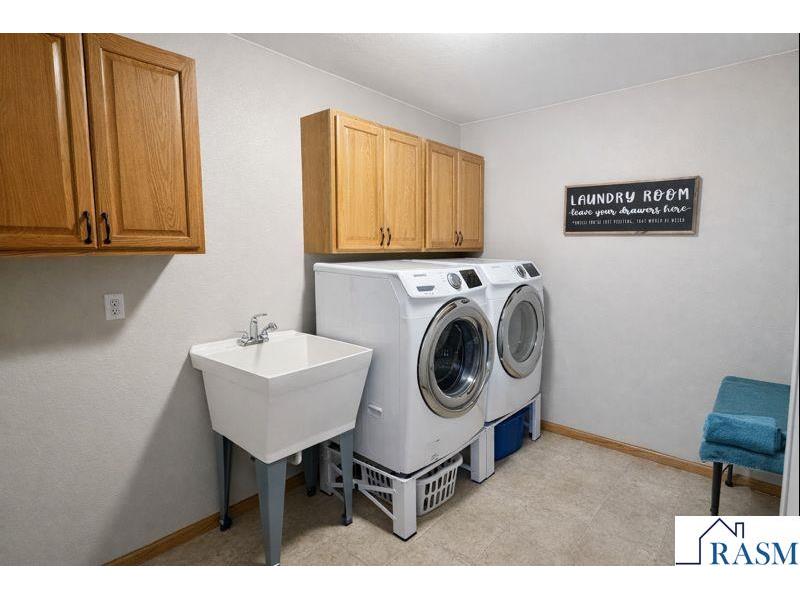 208 Maverick Dr Mankato MN 56001 267040492 image21