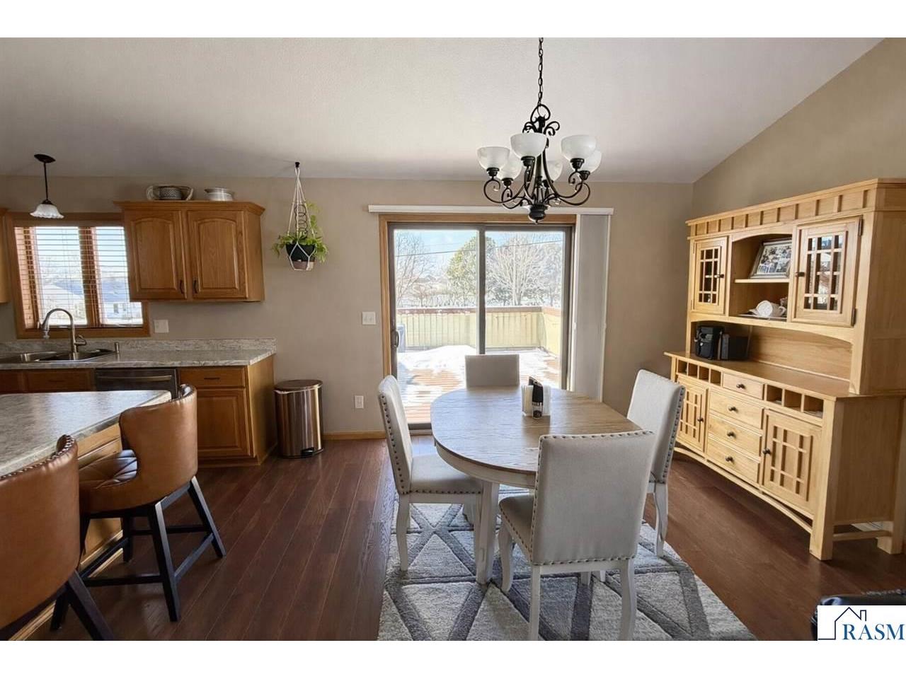 208 Maverick Dr Mankato MN 56001 267040492 image8