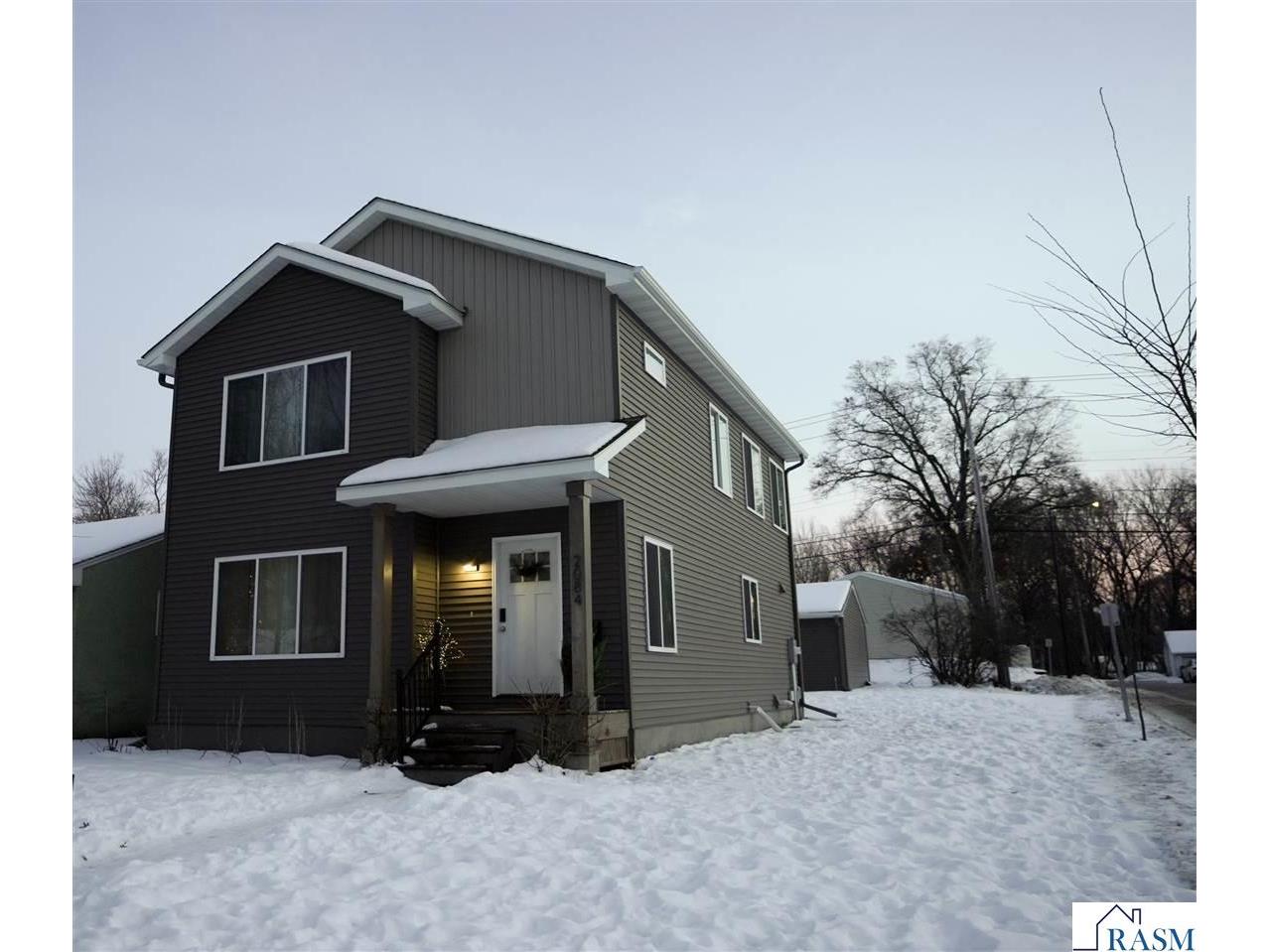 2084 E Reaney Avenue Saint Paul MN 55119 7039209 image1