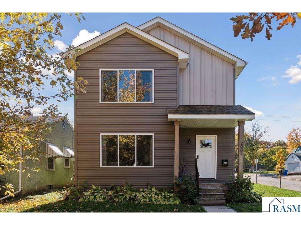 2084 E Reaney Avenue Saint Paul MN 55119 7039589 image1