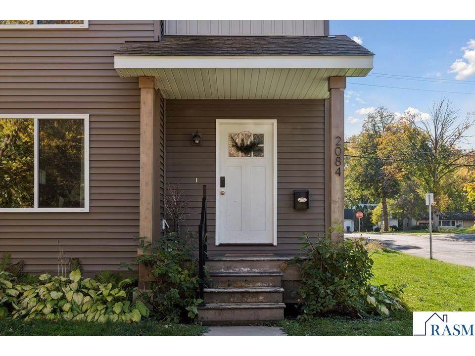 2084 E Reaney Avenue Saint Paul MN 55119 7039589 image2