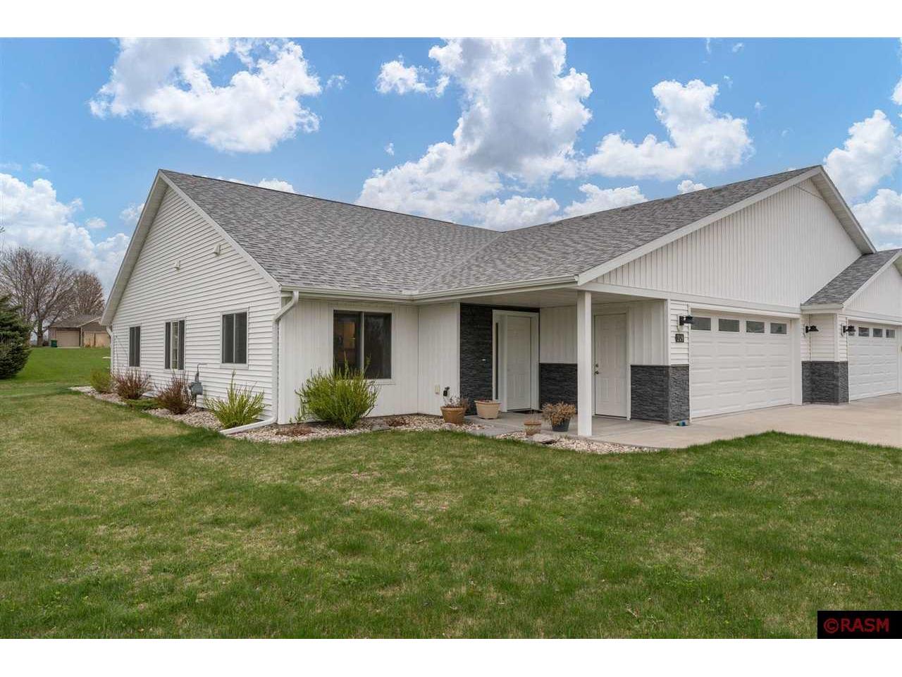 209 Plum Run Le Sueur MN 56058 7037334 image1