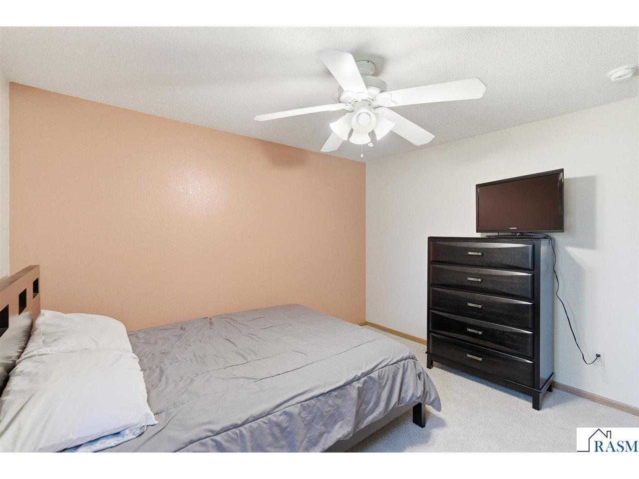 209 SW 1st Avenue Geneva MN 56035 267040490 image20