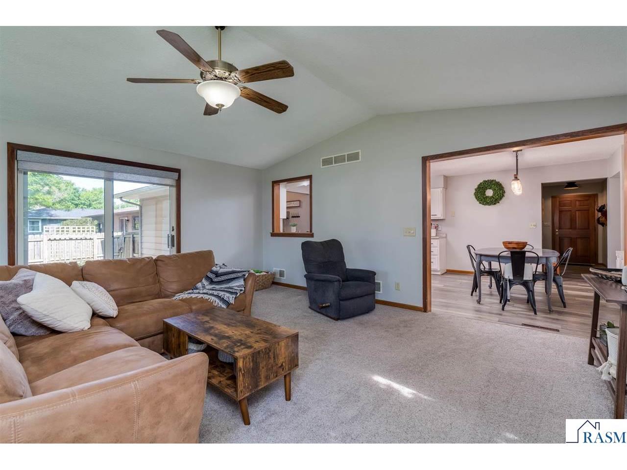 209 Viking Drive Mankato MN 56001 267040788 image15