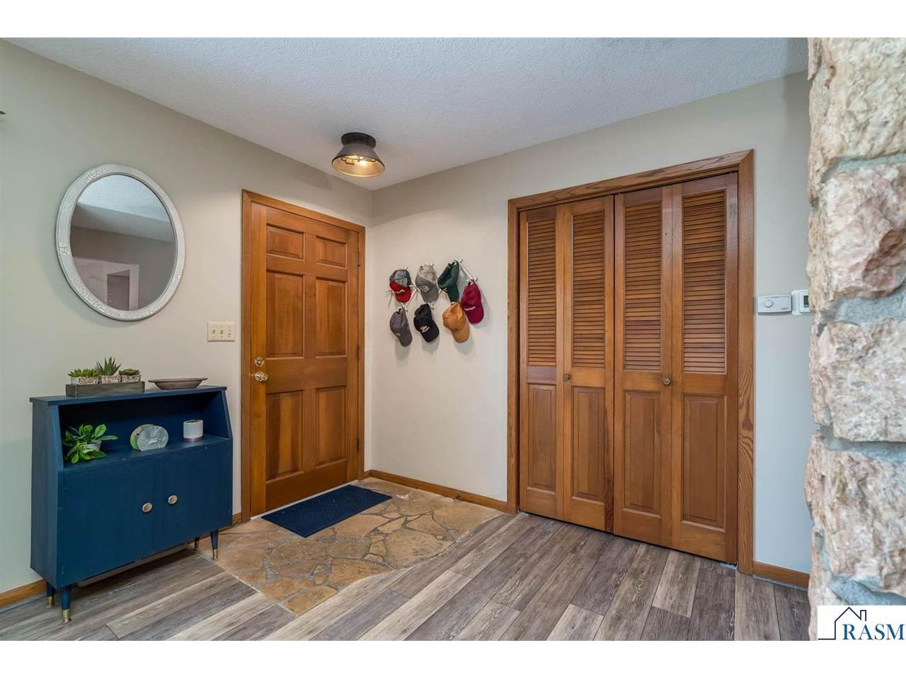 209 Viking Drive Mankato MN 56001 267040788 image2