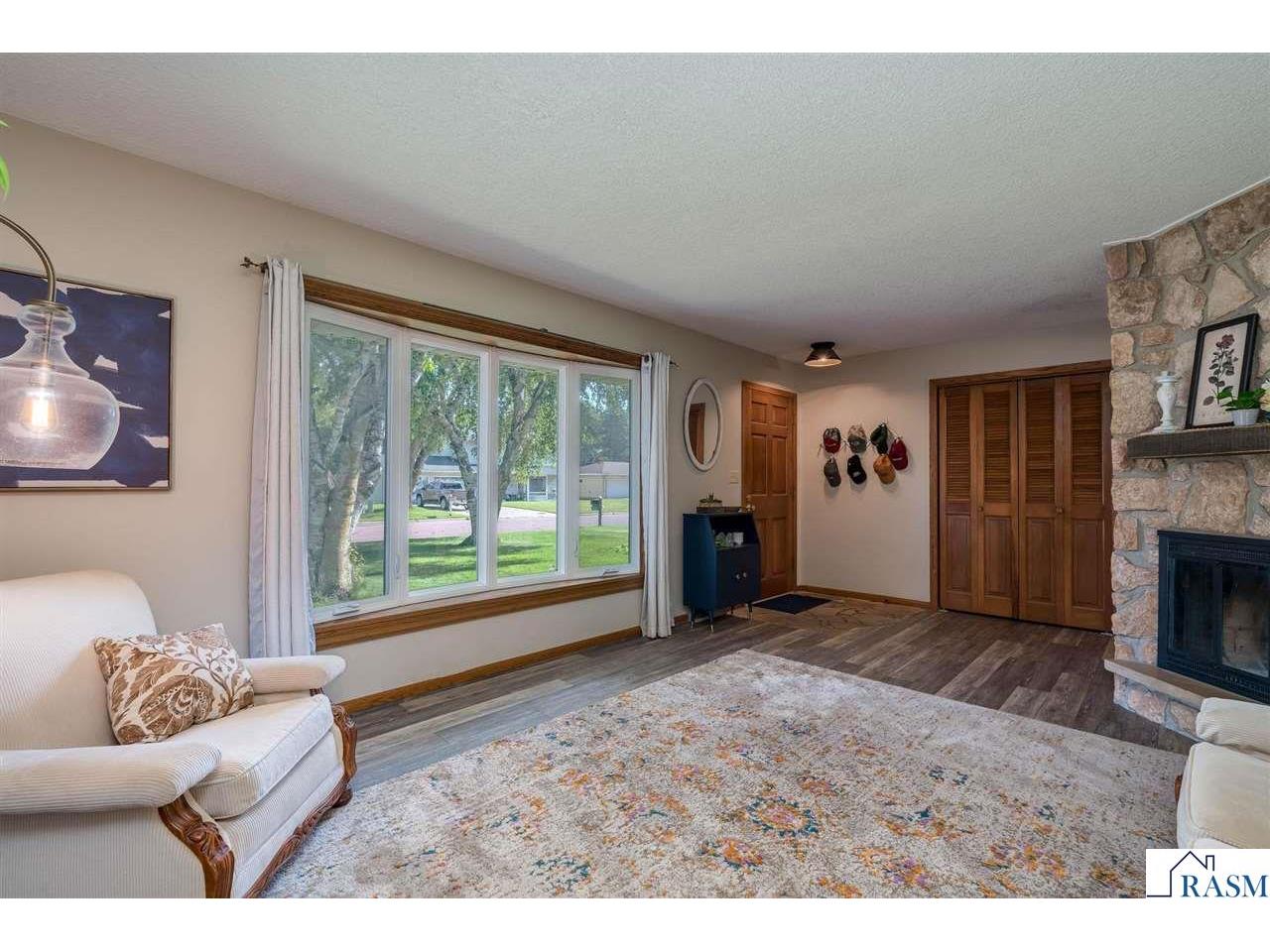 209 Viking Drive Mankato MN 56001 267040788 image5