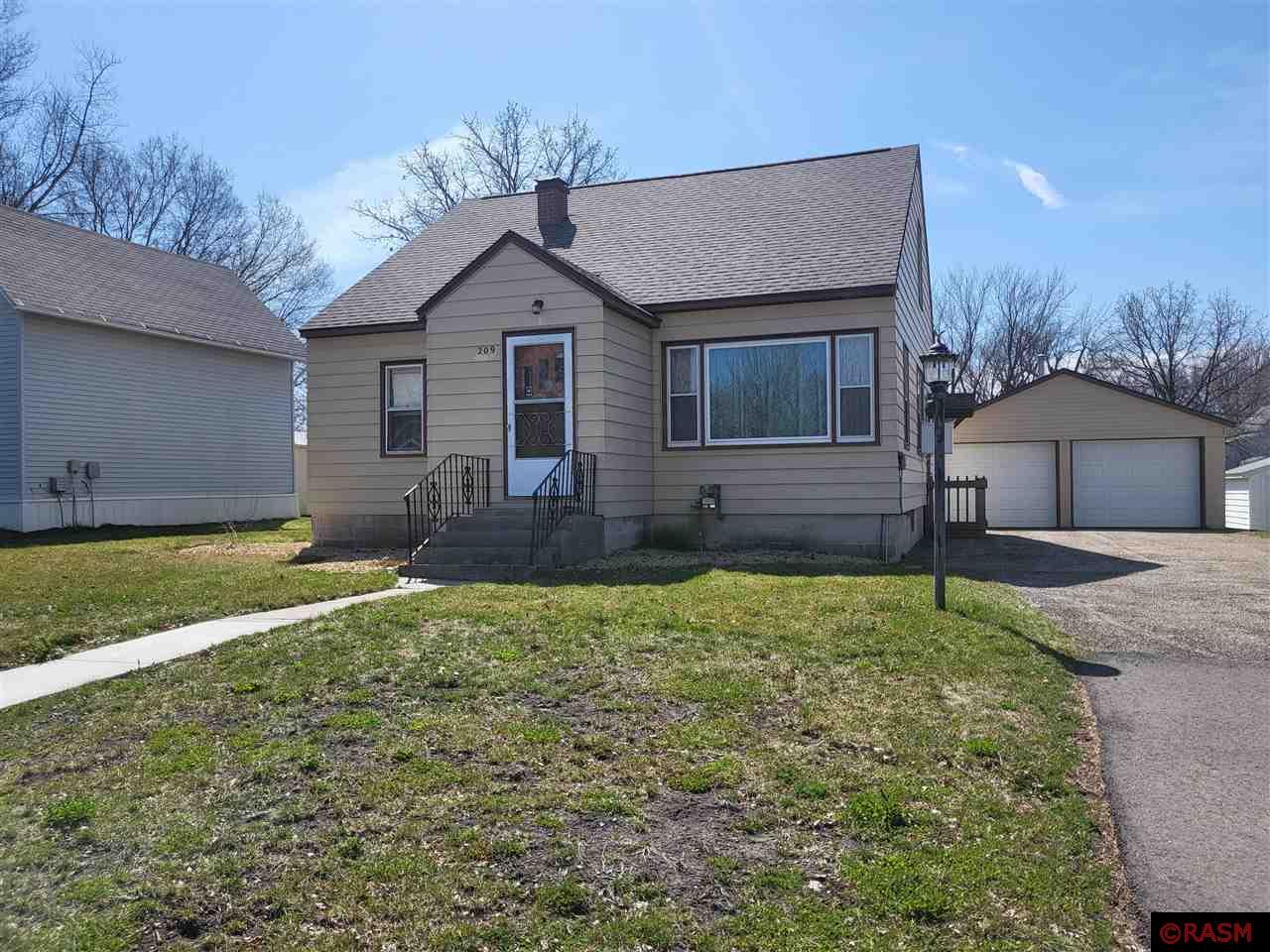209 W Allyn Street Janesville MN 56048 7034676 image1