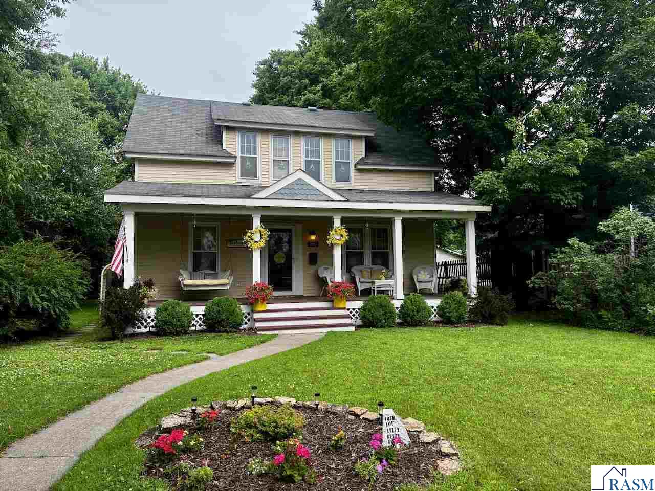 210 N 3rd Street Saint Peter MN 56082 267040769 image1