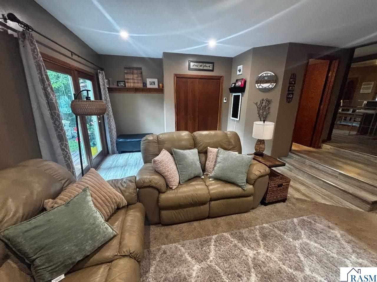 210 N 3rd Street Saint Peter MN 56082 267040769 image17