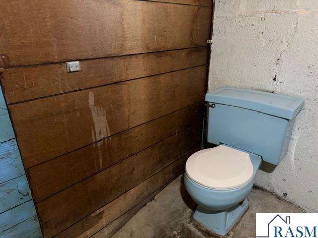 210 Thompson Street Mankato MN 56001 267040960 image22