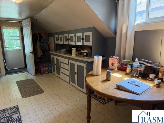 210 Thompson Street Mankato MN 56001 267040960 image26