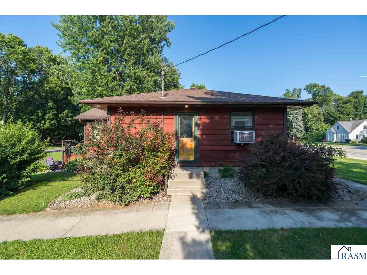 210 Walnut Avenue Madison Lake MN 56063 267040971 image32