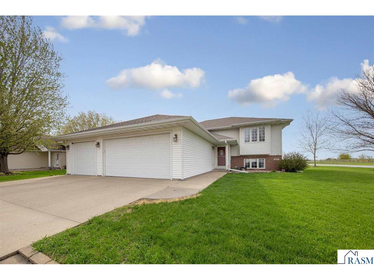 2101 Red Tail Lane North Mankato MN 56003 7040120 image1