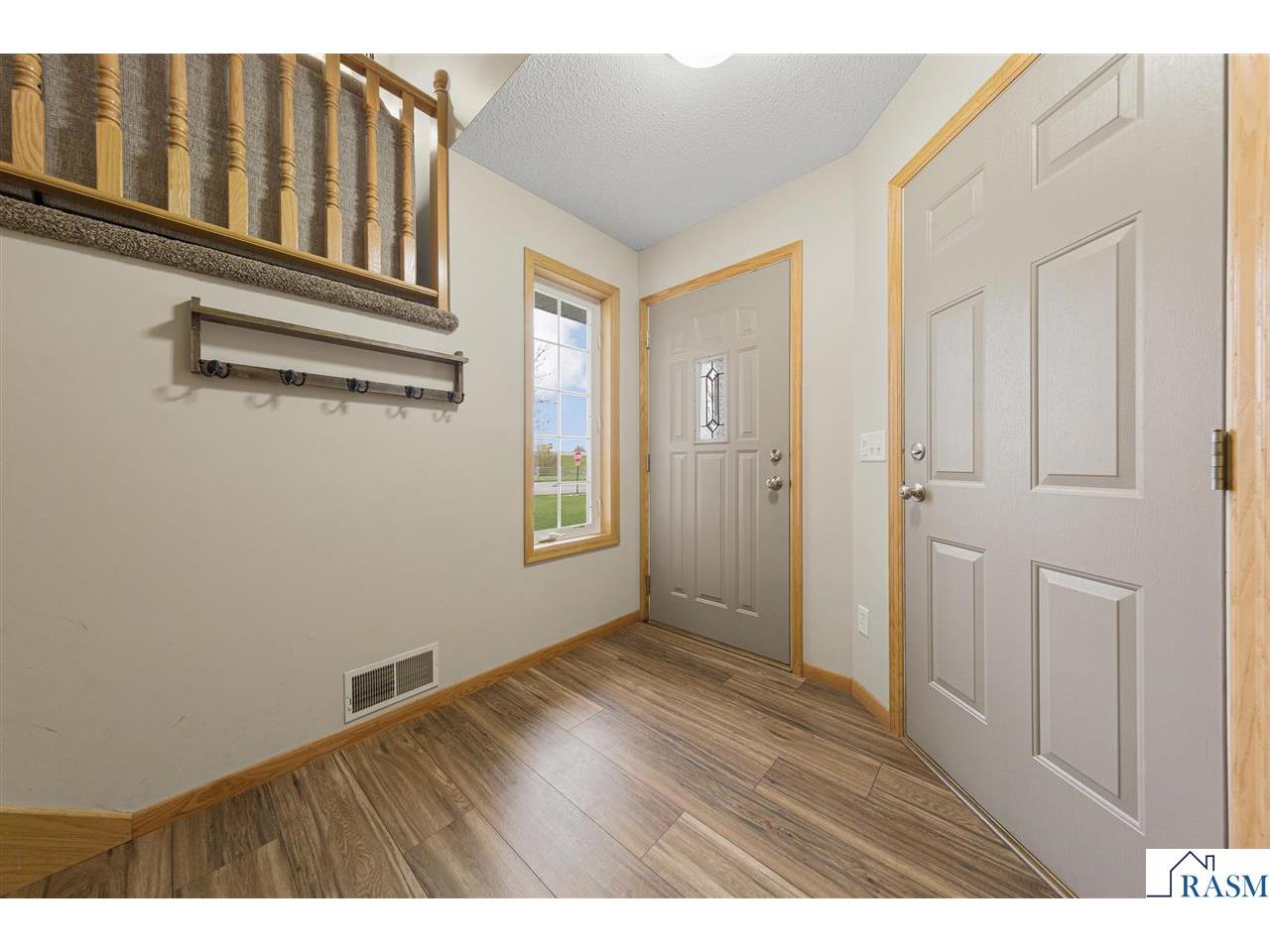 2101 Red Tail Lane North Mankato MN 56003 7040120 image6