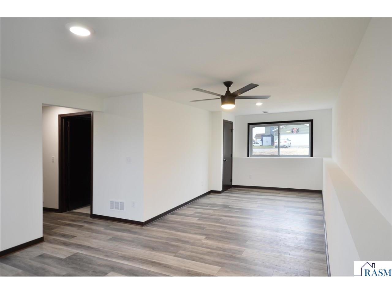 2105 Lunden Street Saint Peter MN 56082 7039095 image14