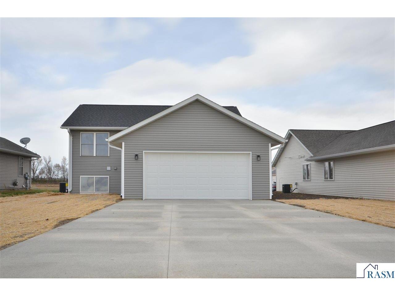 2105 Lunden Street Saint Peter MN 56082 7040411 image4