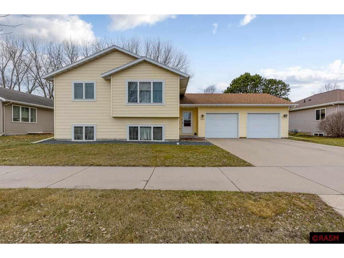 2107 Bunker Lane Saint Peter MN 56082 7034628 image1
