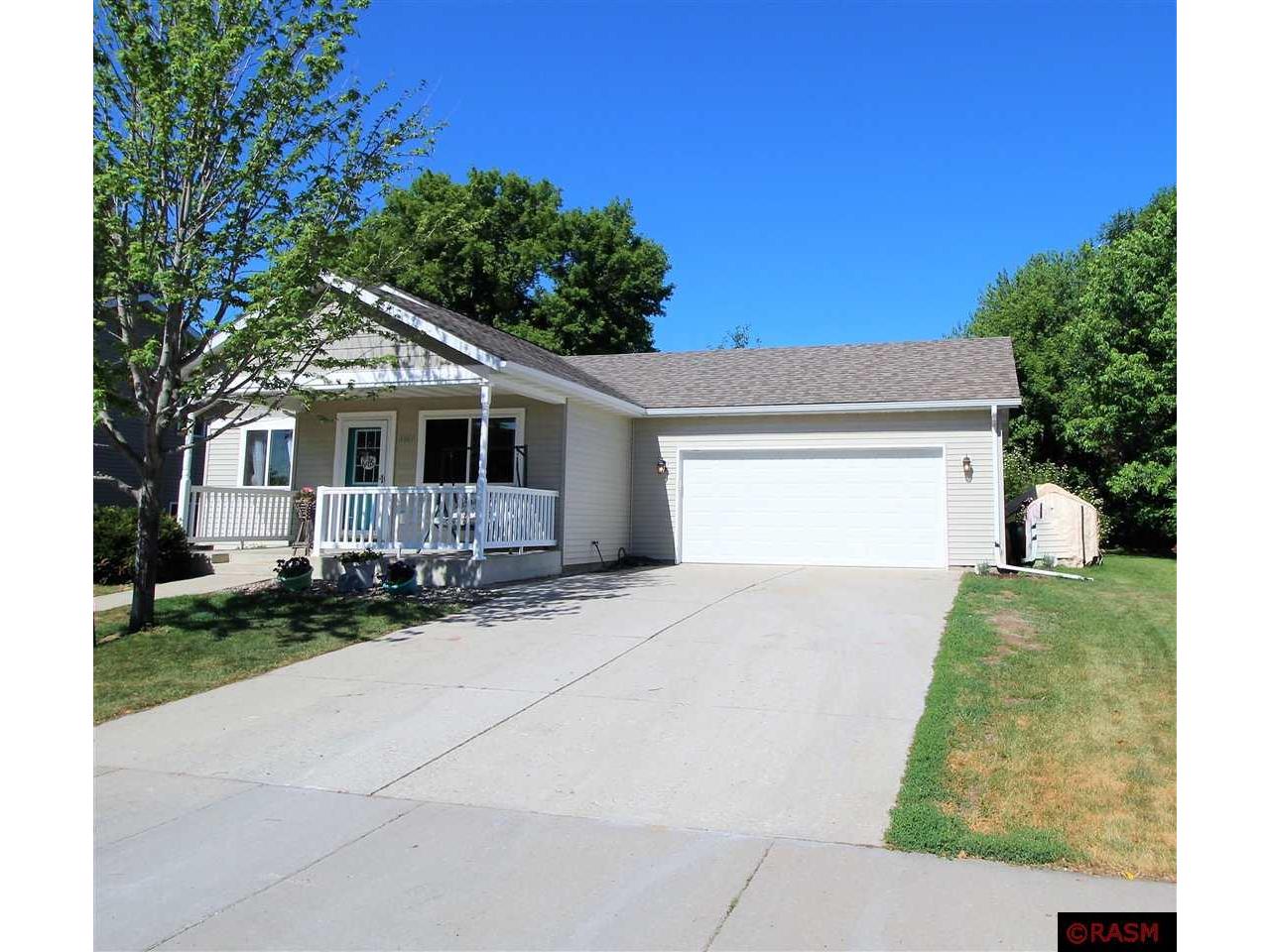 2107 York Street, Saint Peter, MN 56082 MLS 7026913 Edina Realty